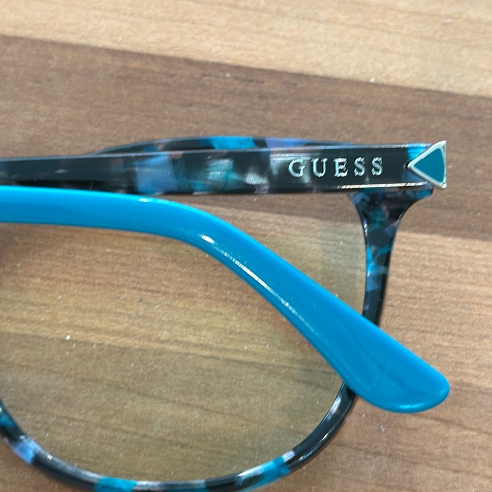 Guess Blue Turquoise Tortoise Black Frames - Picture 3 of 12